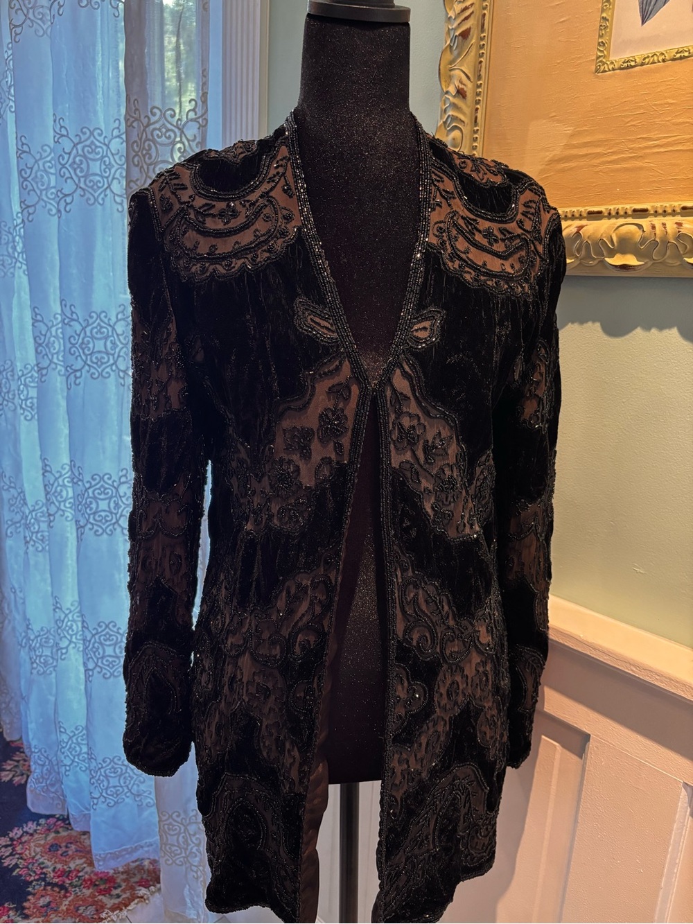 Neiman Marcus Black silk Velvet Beaded Open-Front Jacket vintage Oleg Cassini